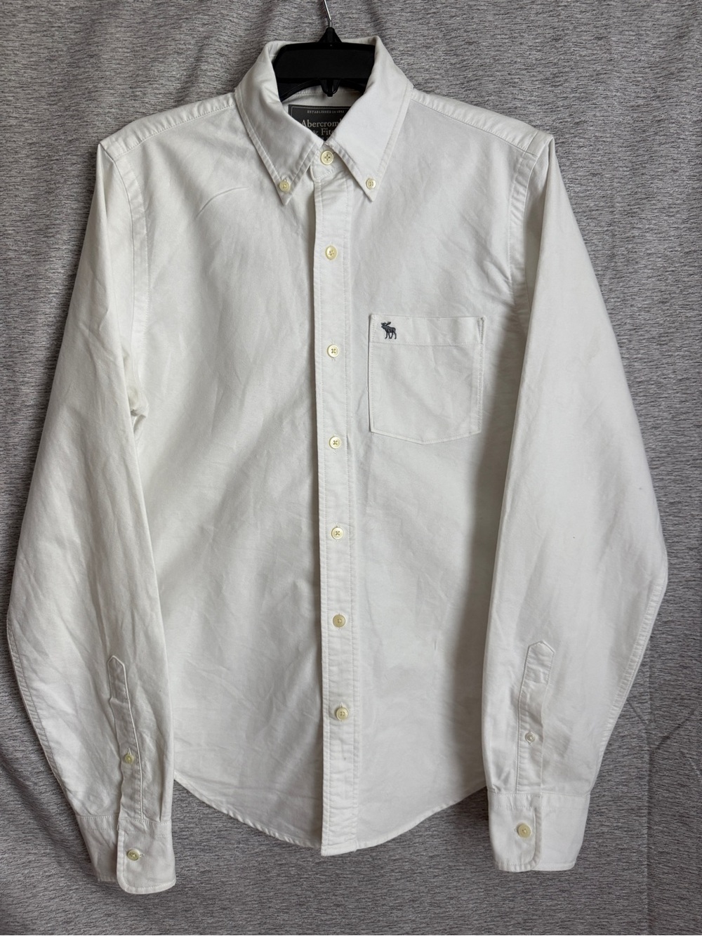 Abercrombie & Fitch Muscle White Button Front Shirt w/Logo  Men Size Small